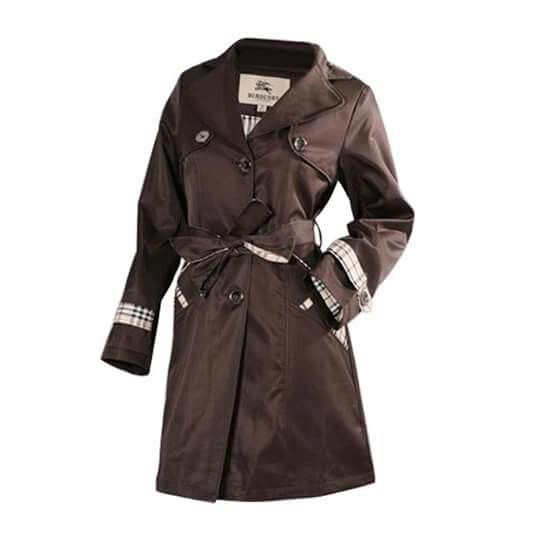Trench style Burberry 