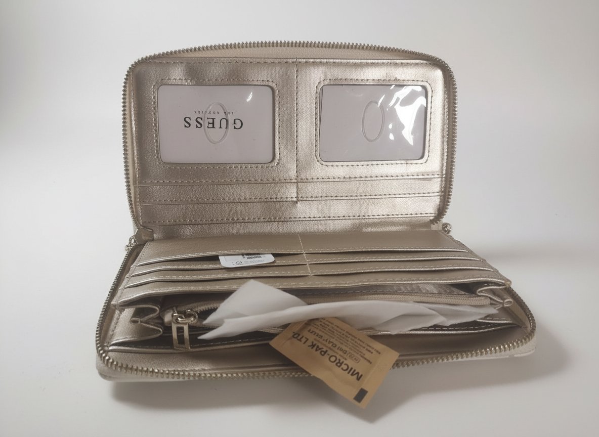 Porte feuilles guess authentique 