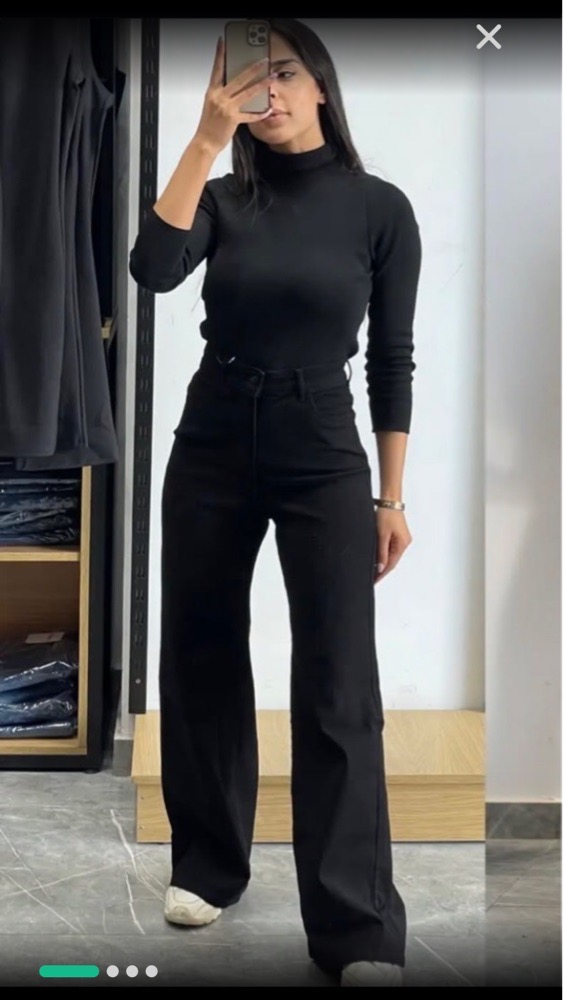 Pantalon jean en noir très confortable yimchy pour toujours lil kraya wala lil khidma ! Profitez 😍! à 55dt seulement!!!