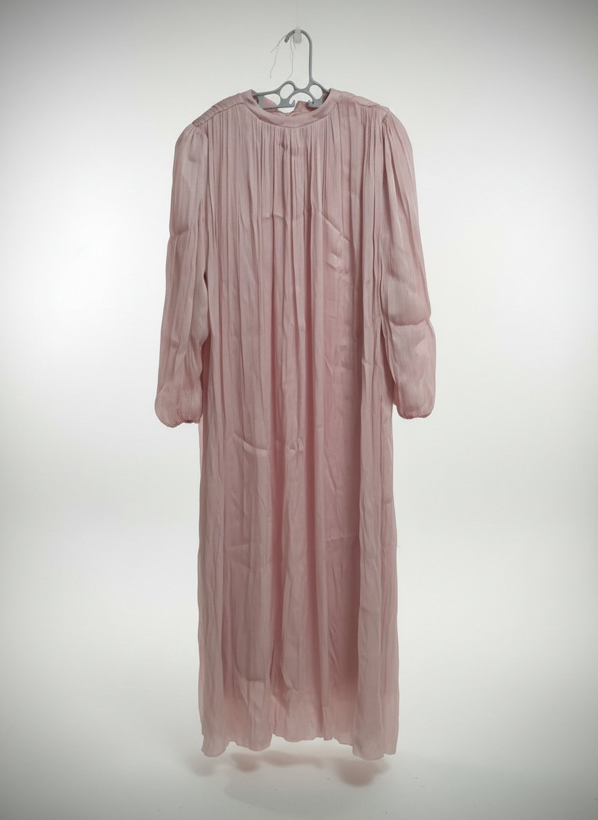 Robe fiançailles avec ceinture et foulard 