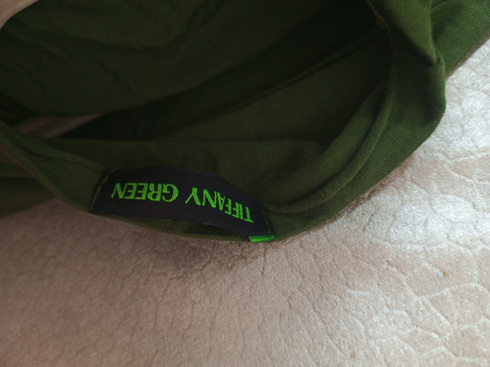 Pull vert 