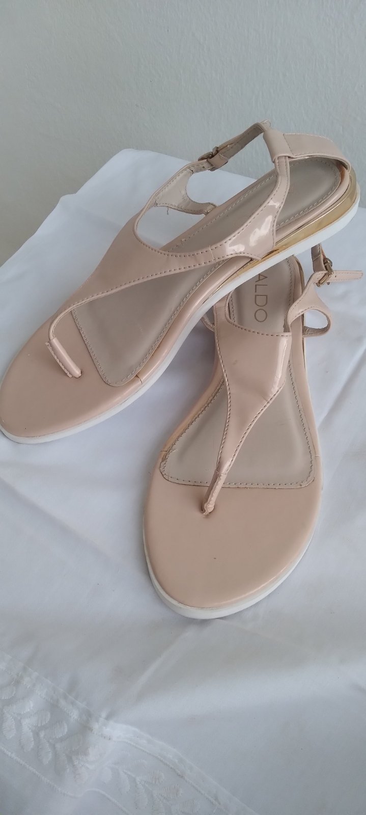 Sandale beige aldo