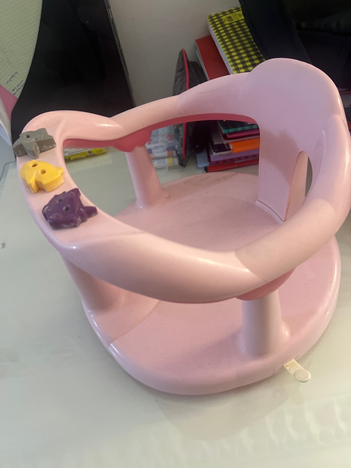 Porte bebe pour douche 