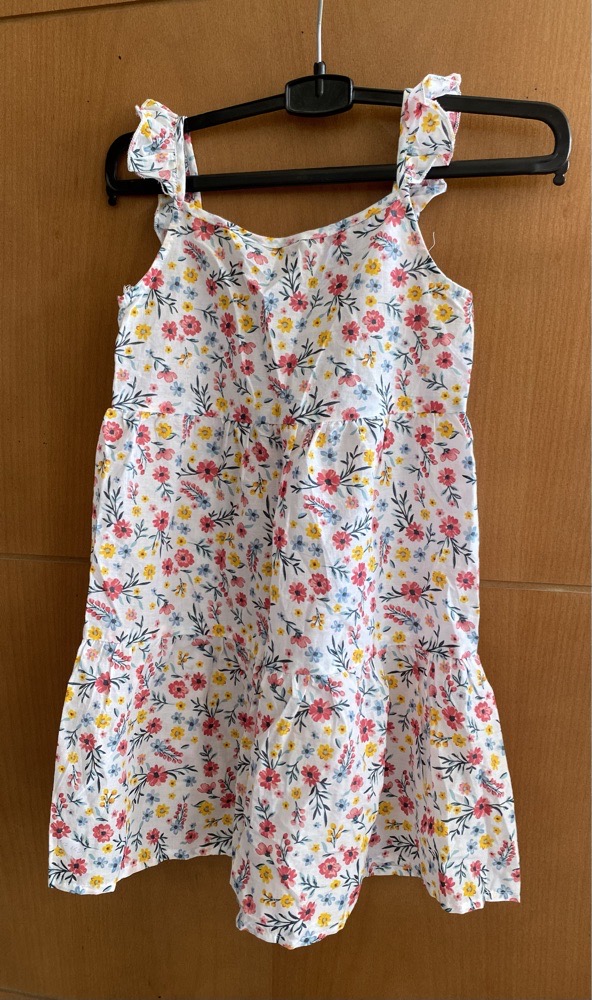 Robe fleurie PRIMARK 4-5 ans
