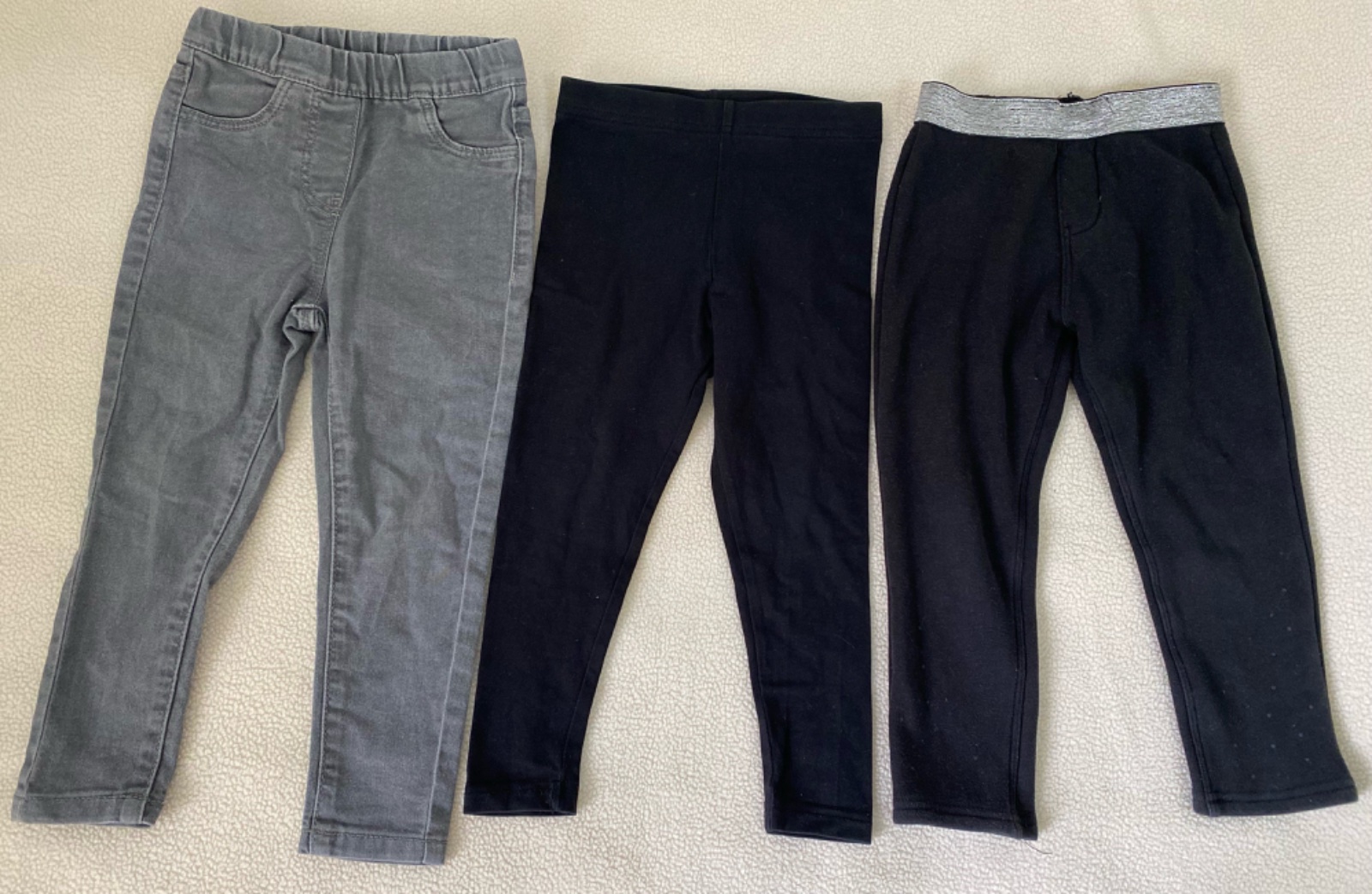 Lot 3 pantalons 3-4 ans 