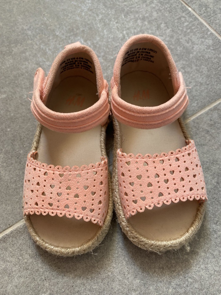 Sandale bébé fille corail  