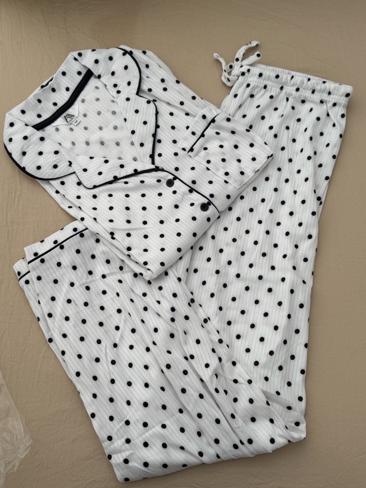Pyjama polka dors blanc et noir