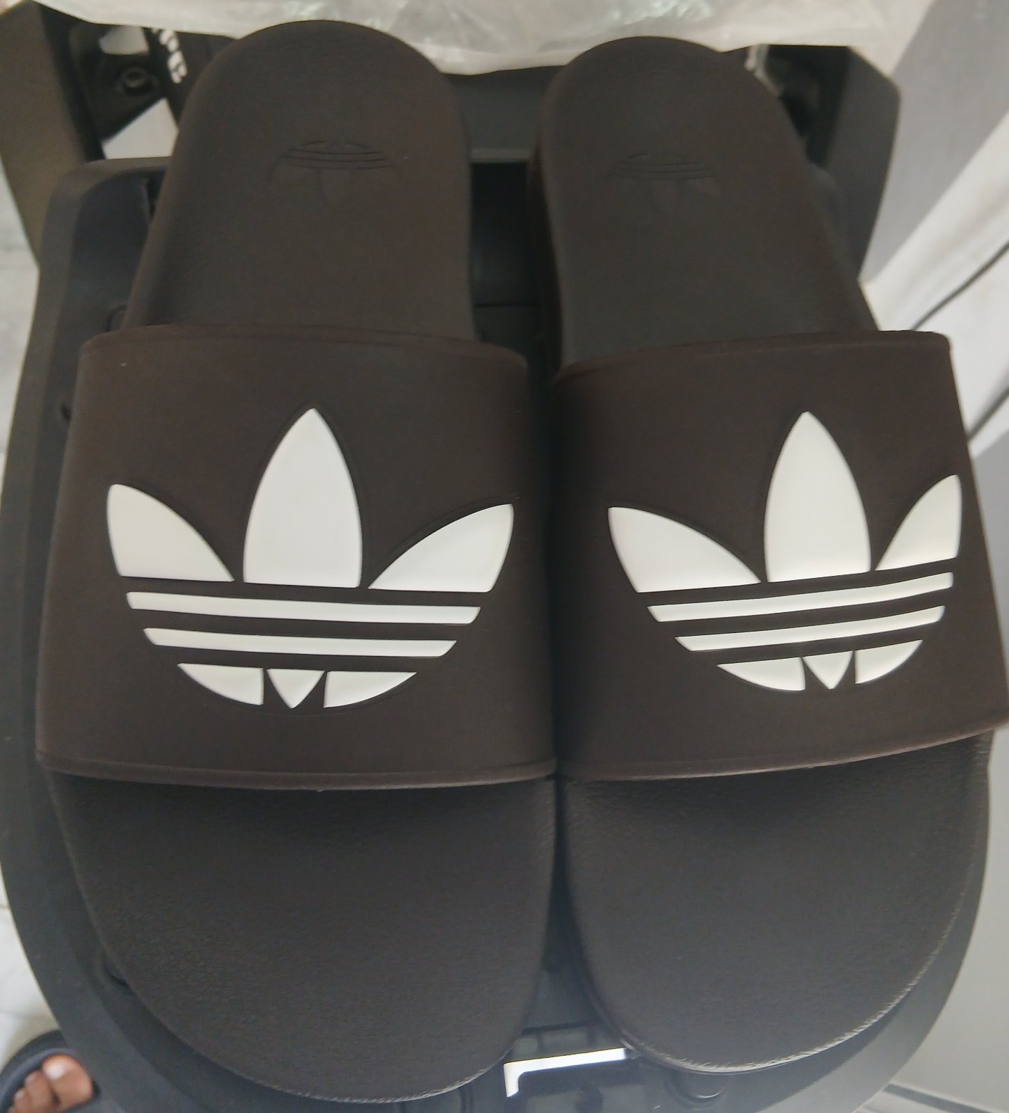 Claquette adidas 