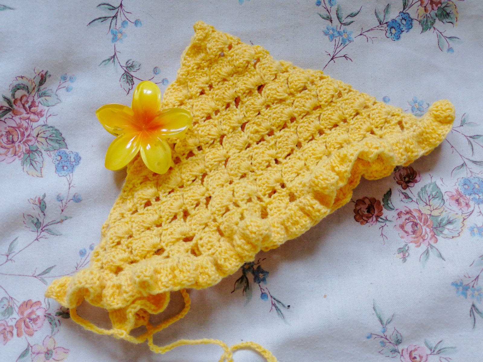 Yellow bandana