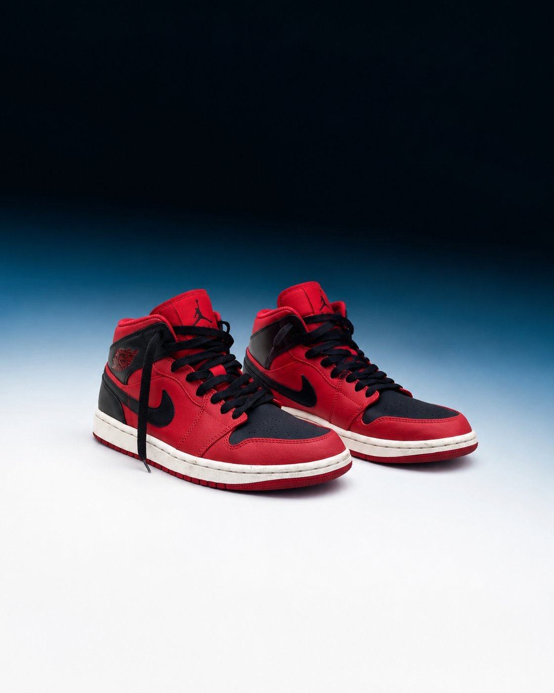 Air Jordan 1 High OG Bred – Red & Black Sneakers | Size 40