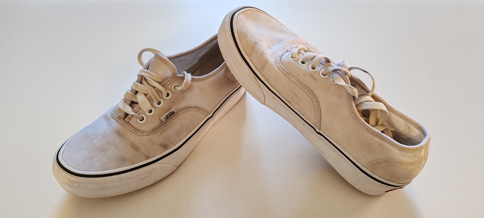 CHAUSSURES VANS BLANCHES - T40.5