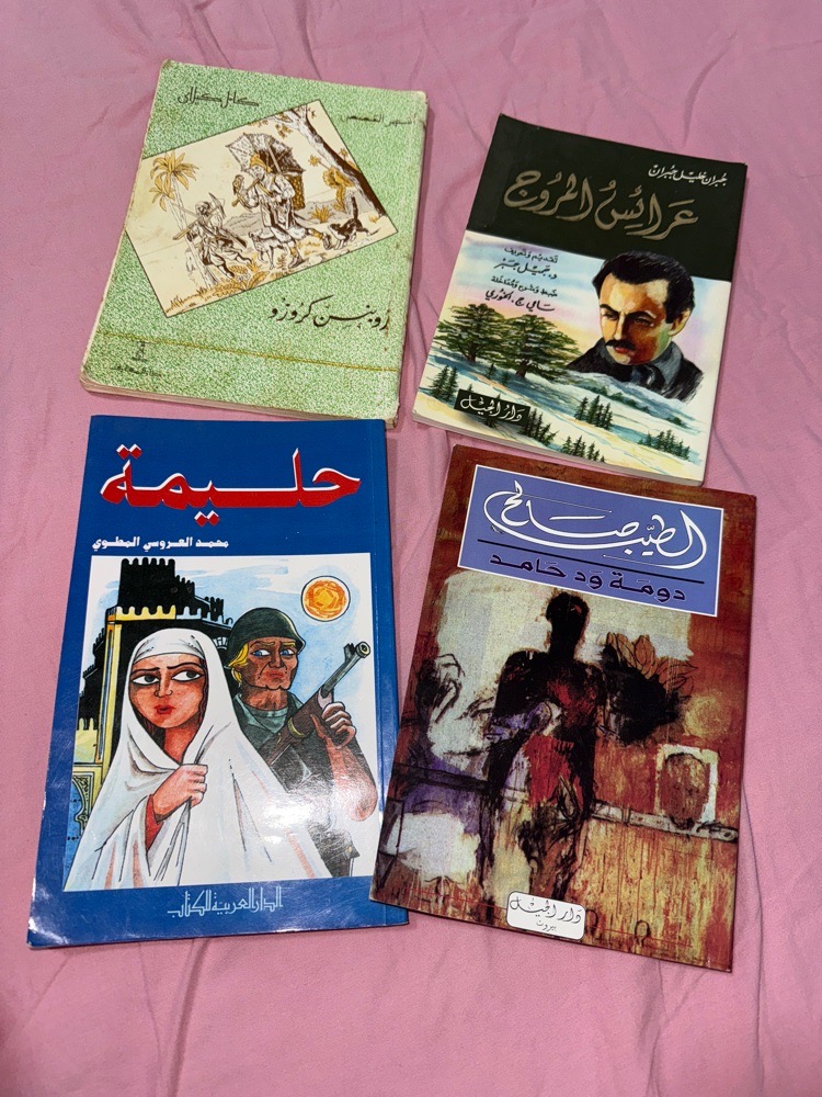 Lot 4 livres 