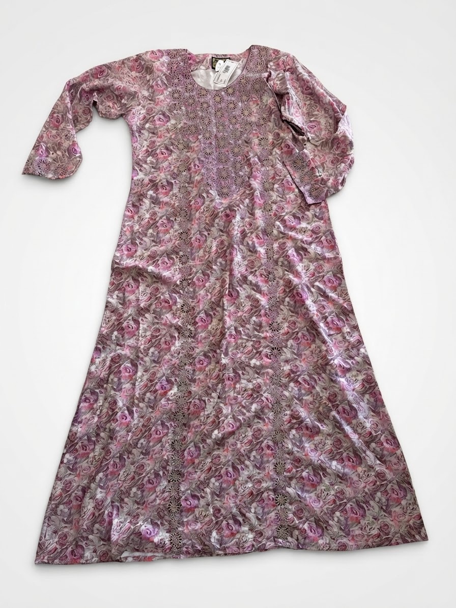 Tres belle robe sayafii pour femme