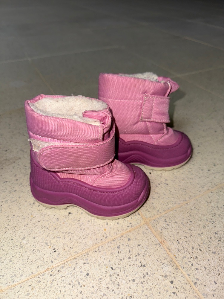 Botte decathlon rose dafdouf