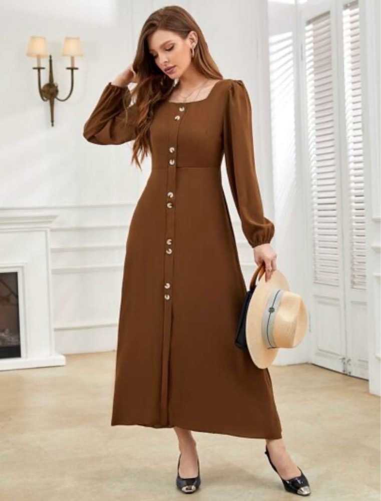 Robe marron avec cool carree tres pratique
