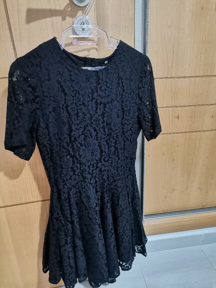 Robe dentelle noir