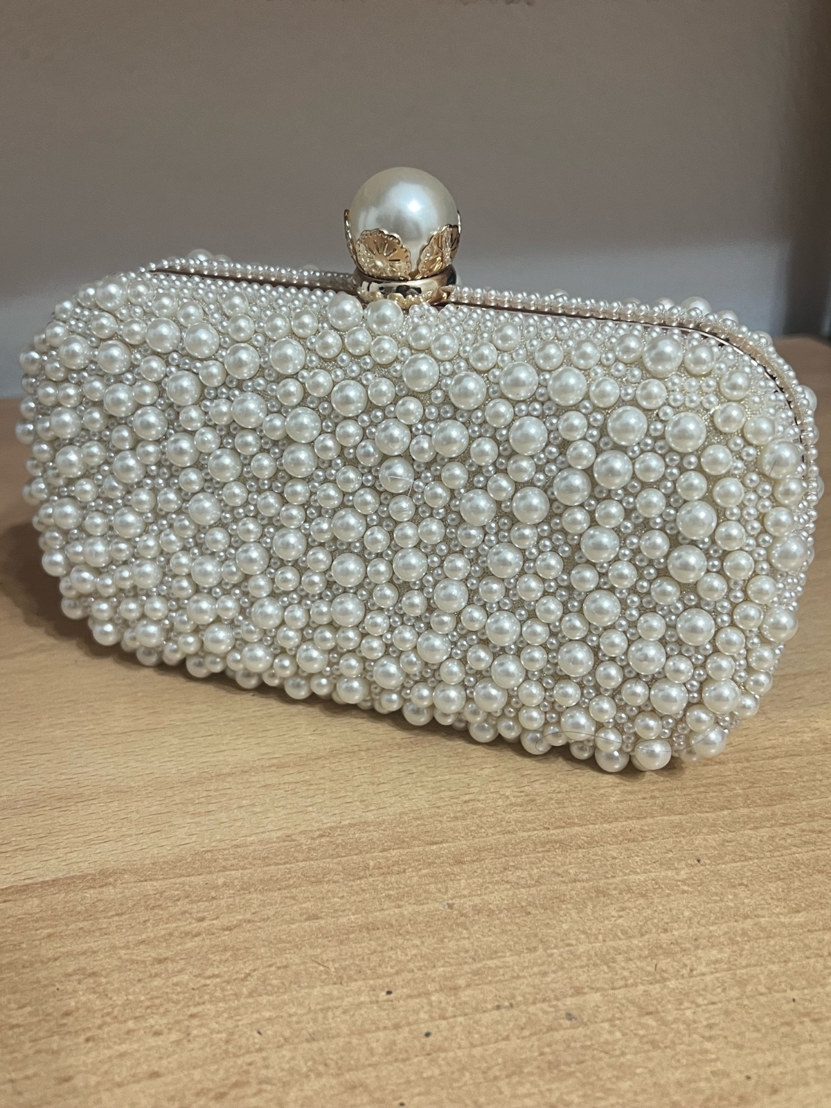 Pochette en perle