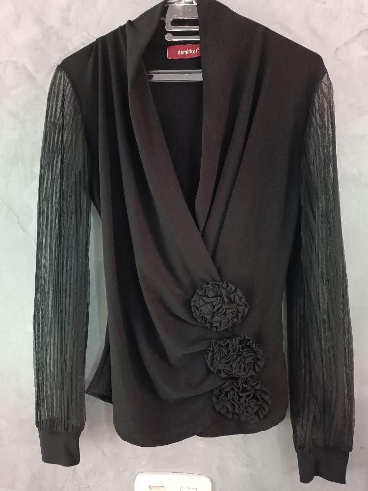 chemise femme importée de Turquie 