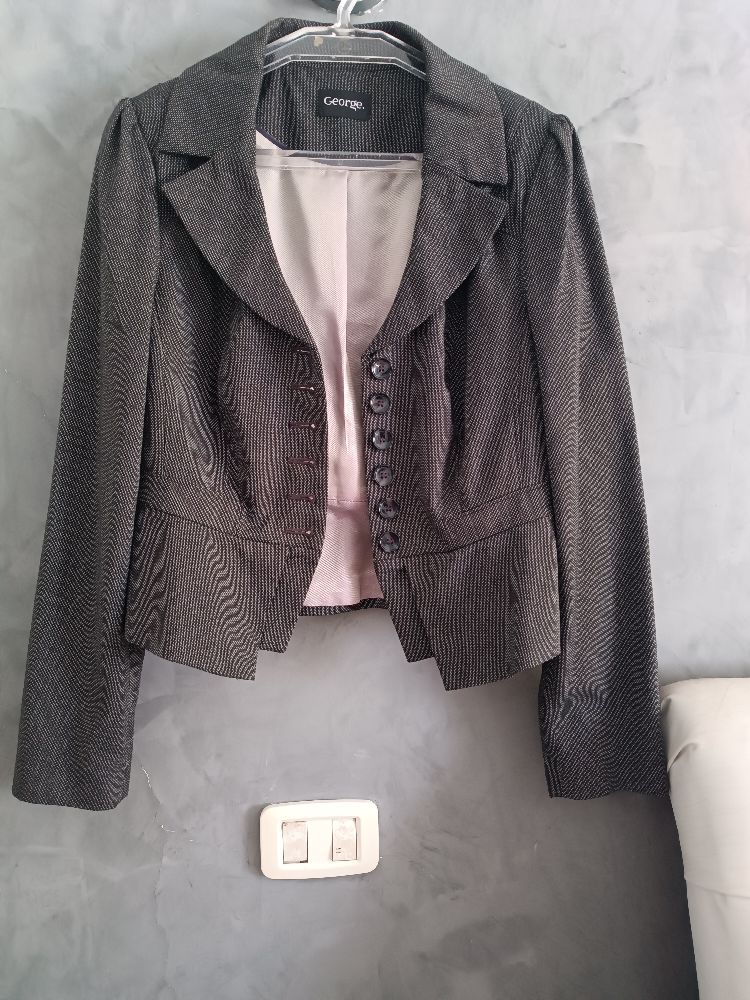 Blazer courte très chic 