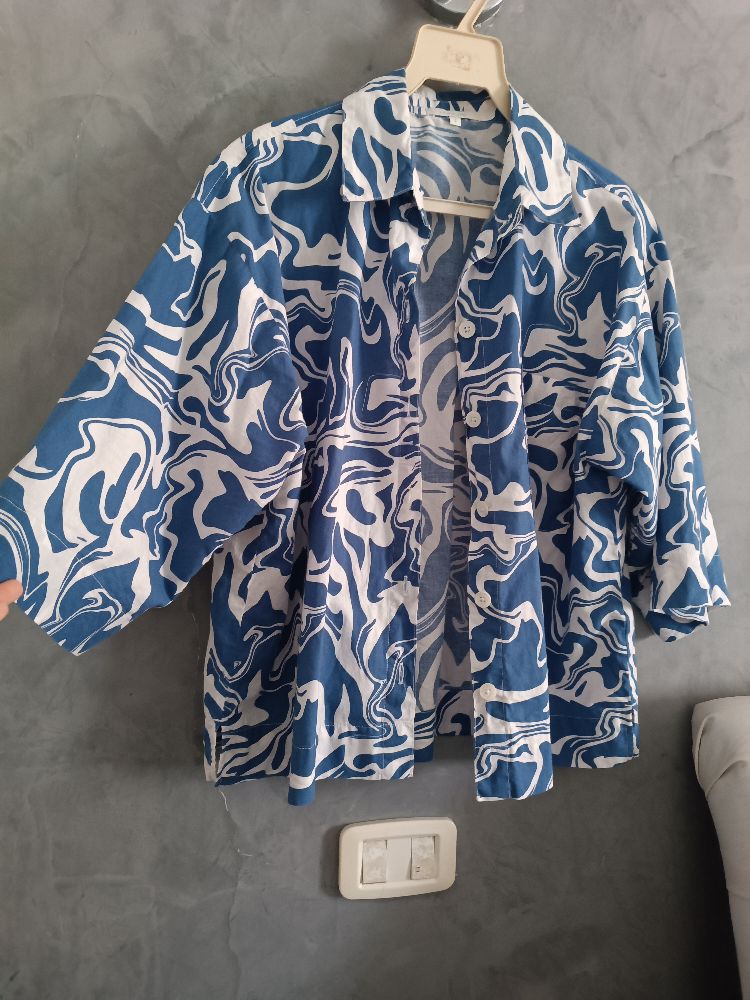 Chemise manches trois quarts 