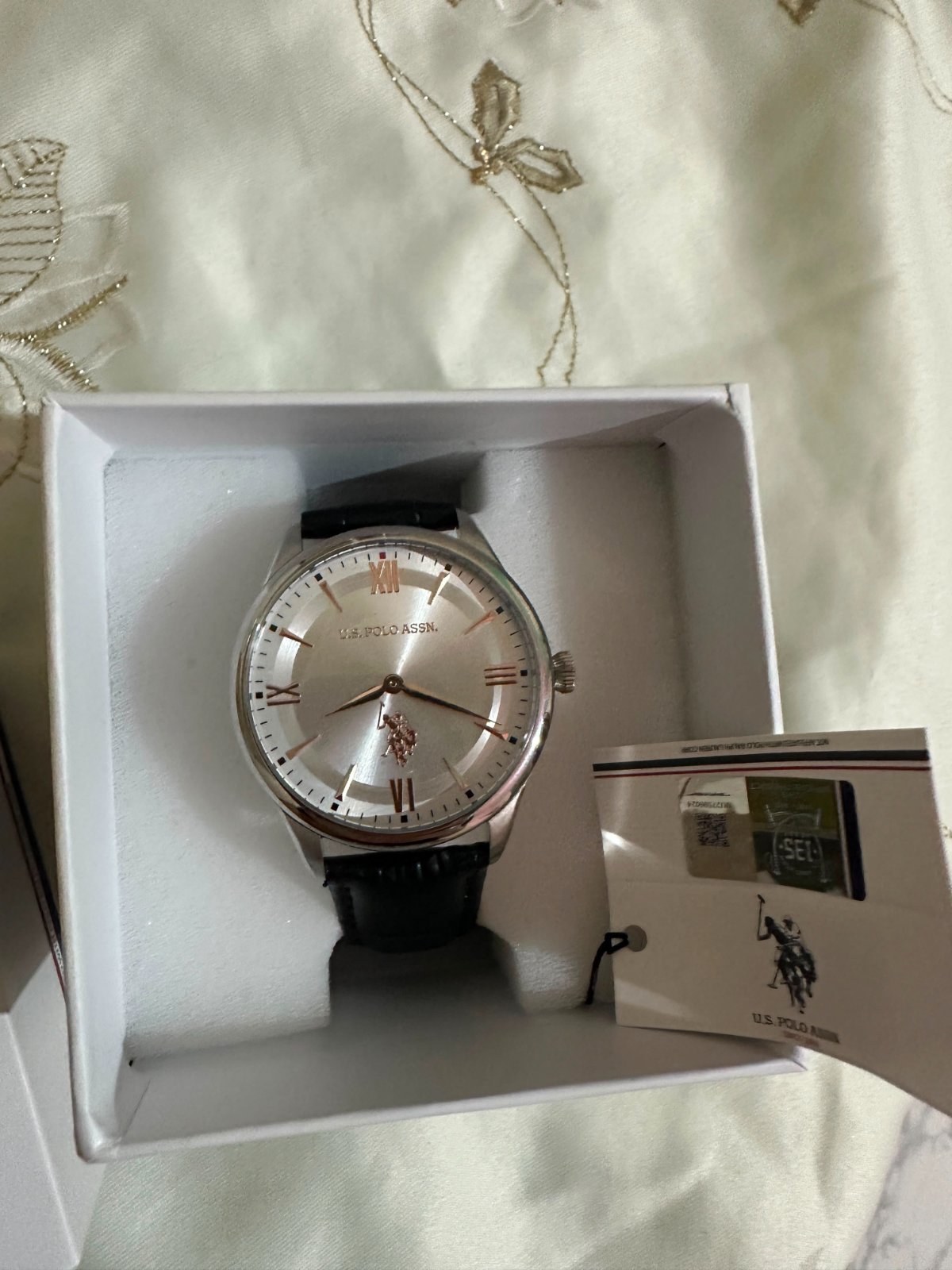 Montre pour homme de luxe 