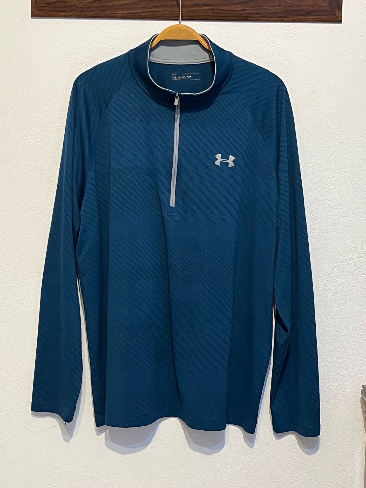 Pull under armour