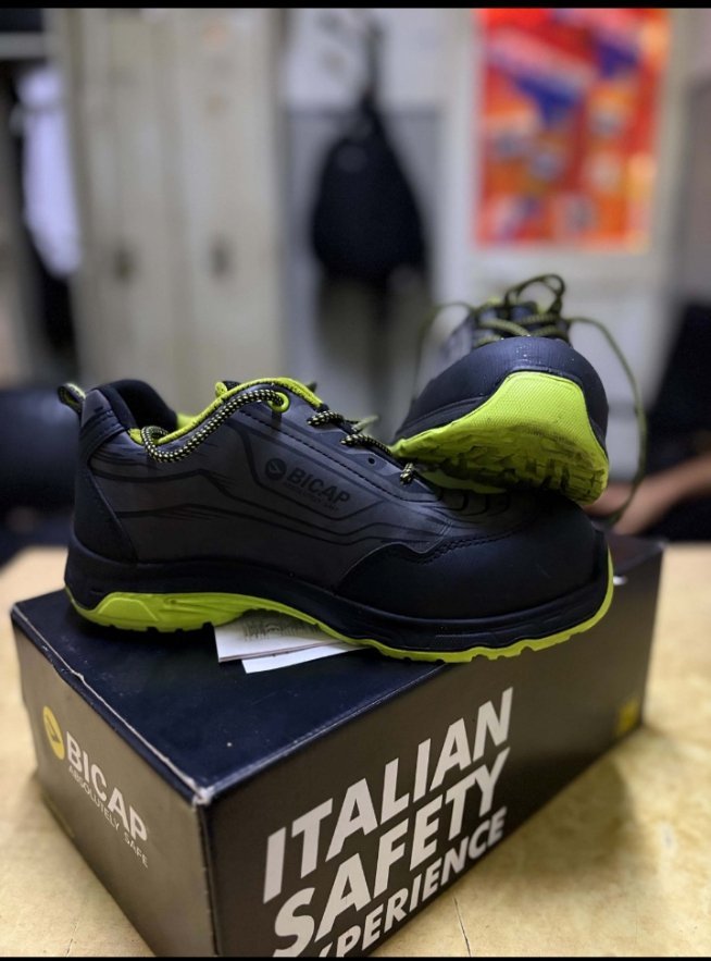 Chaussures de travail 