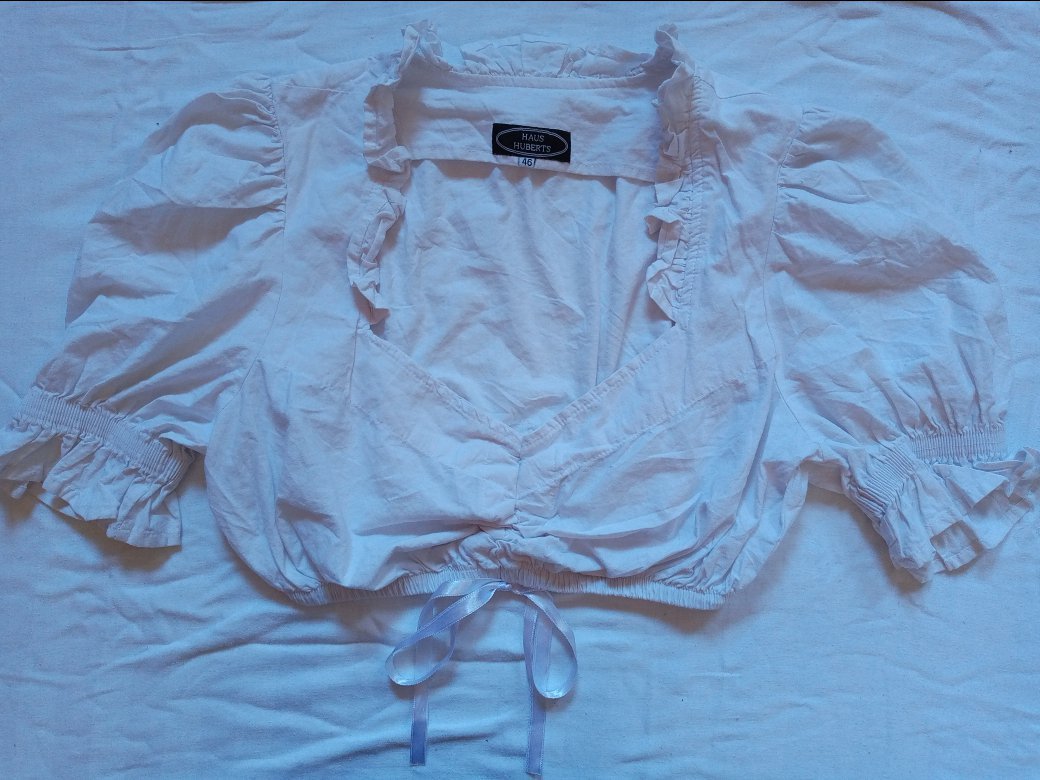 Magnifique crop top blanc style Dirndl de la marque Haus Huberts (taille 46).