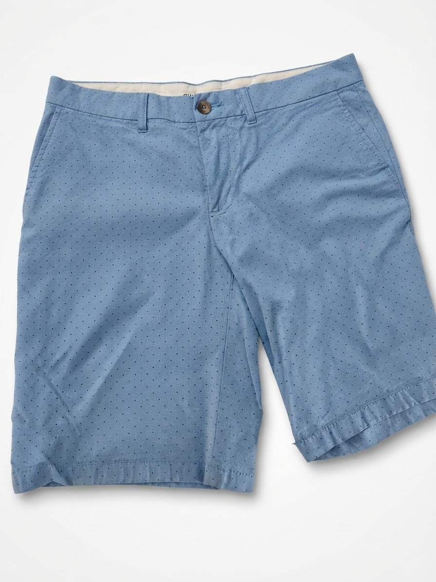 Short bleu marine pointillé 