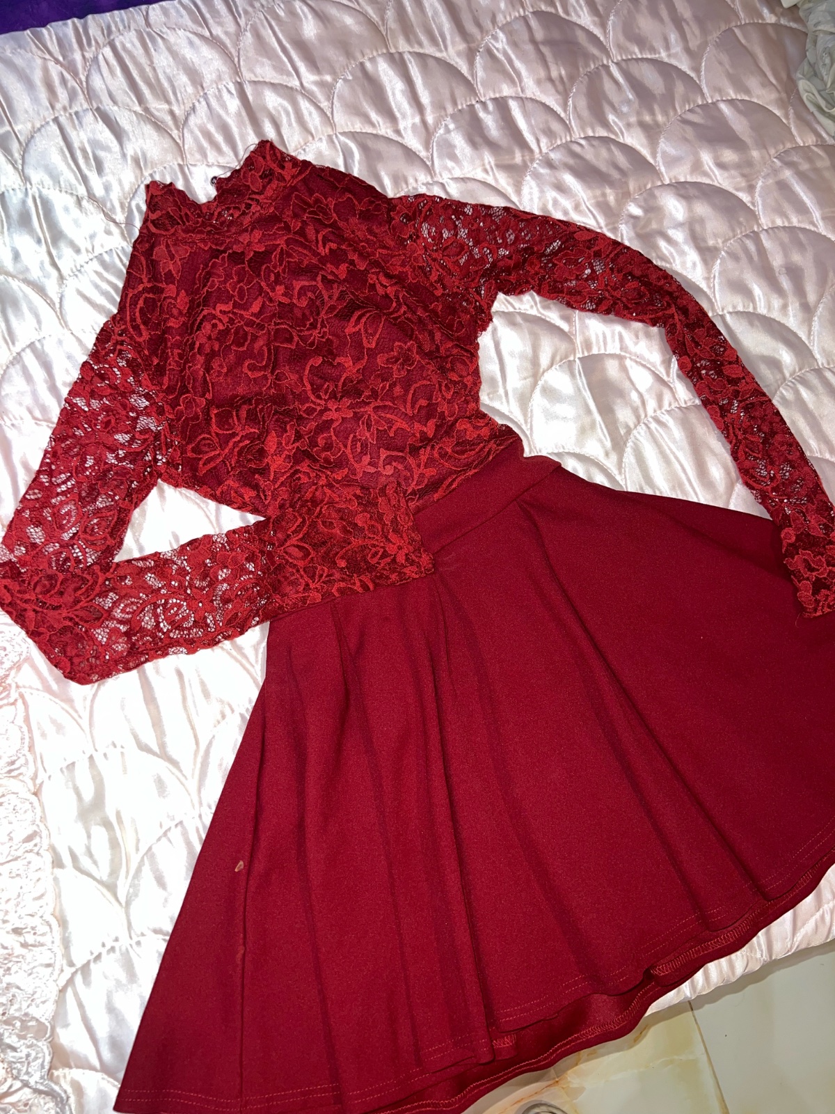Petite robe en dentelle