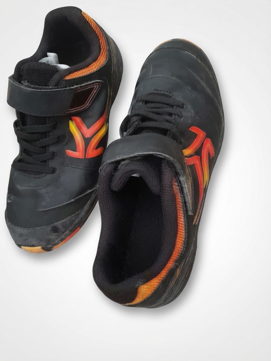 Une atrengo decathlon chaussure pour enfant