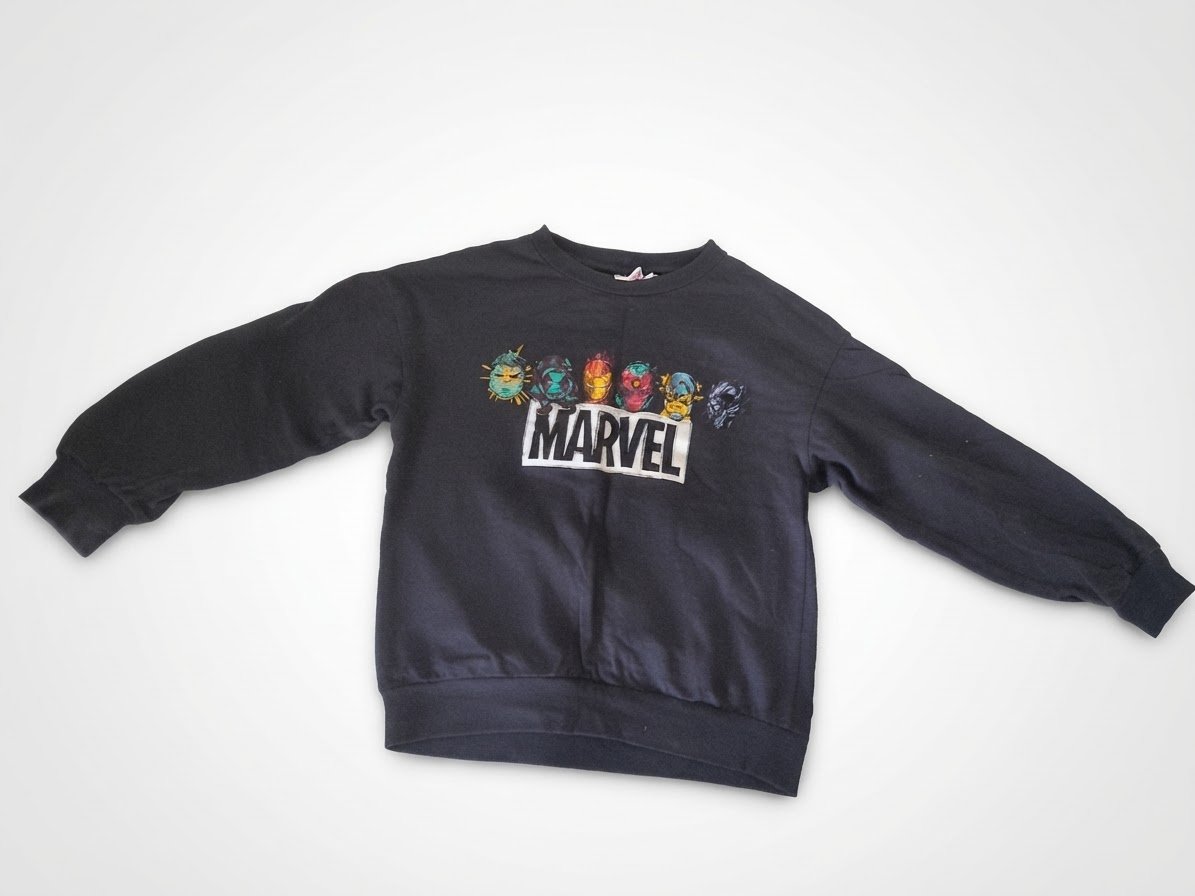 Un shirt marvel france 10ans🇫🇷