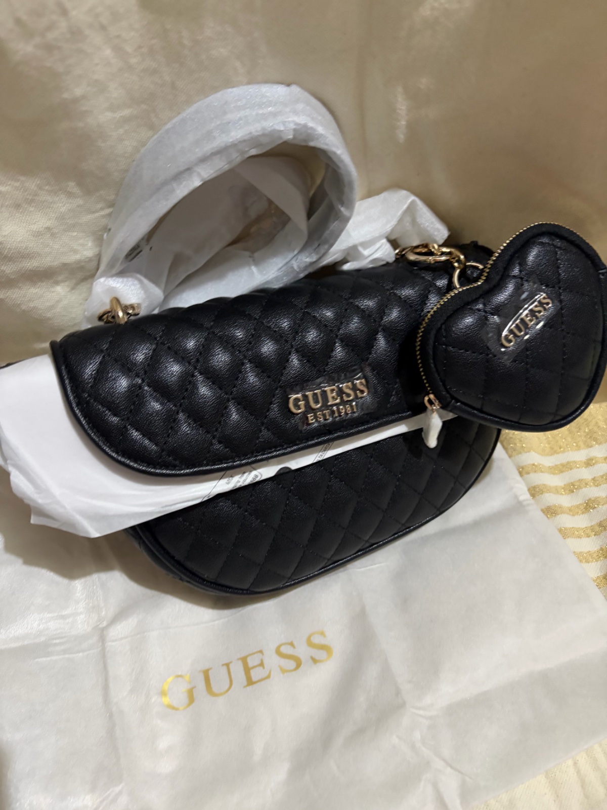 Guess authentique 