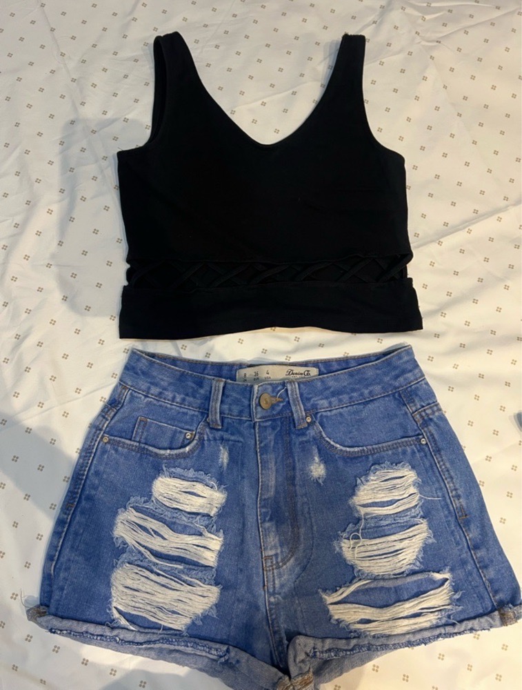 Lot short top