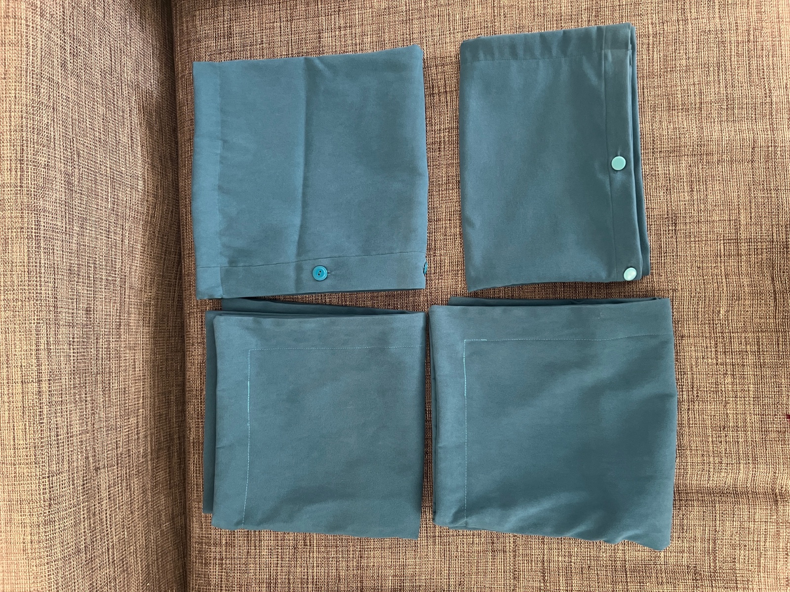 Housses de coussin bleus 