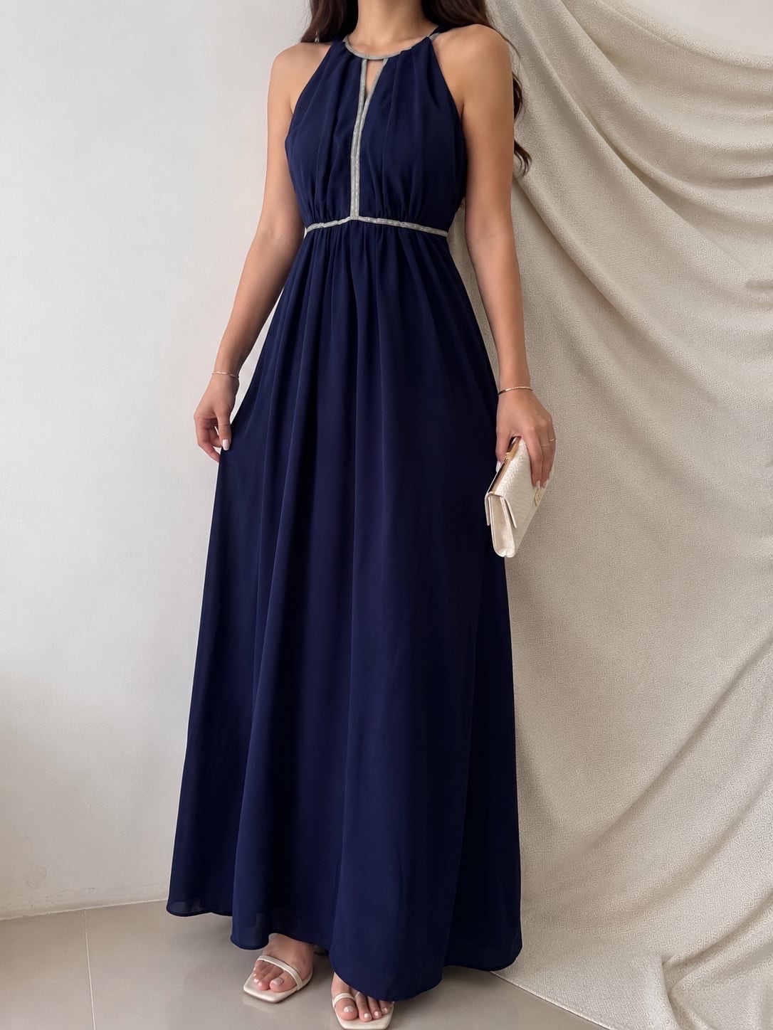 💙 Robe longue H&M bleu marine – Élégante et fluide – Taille L