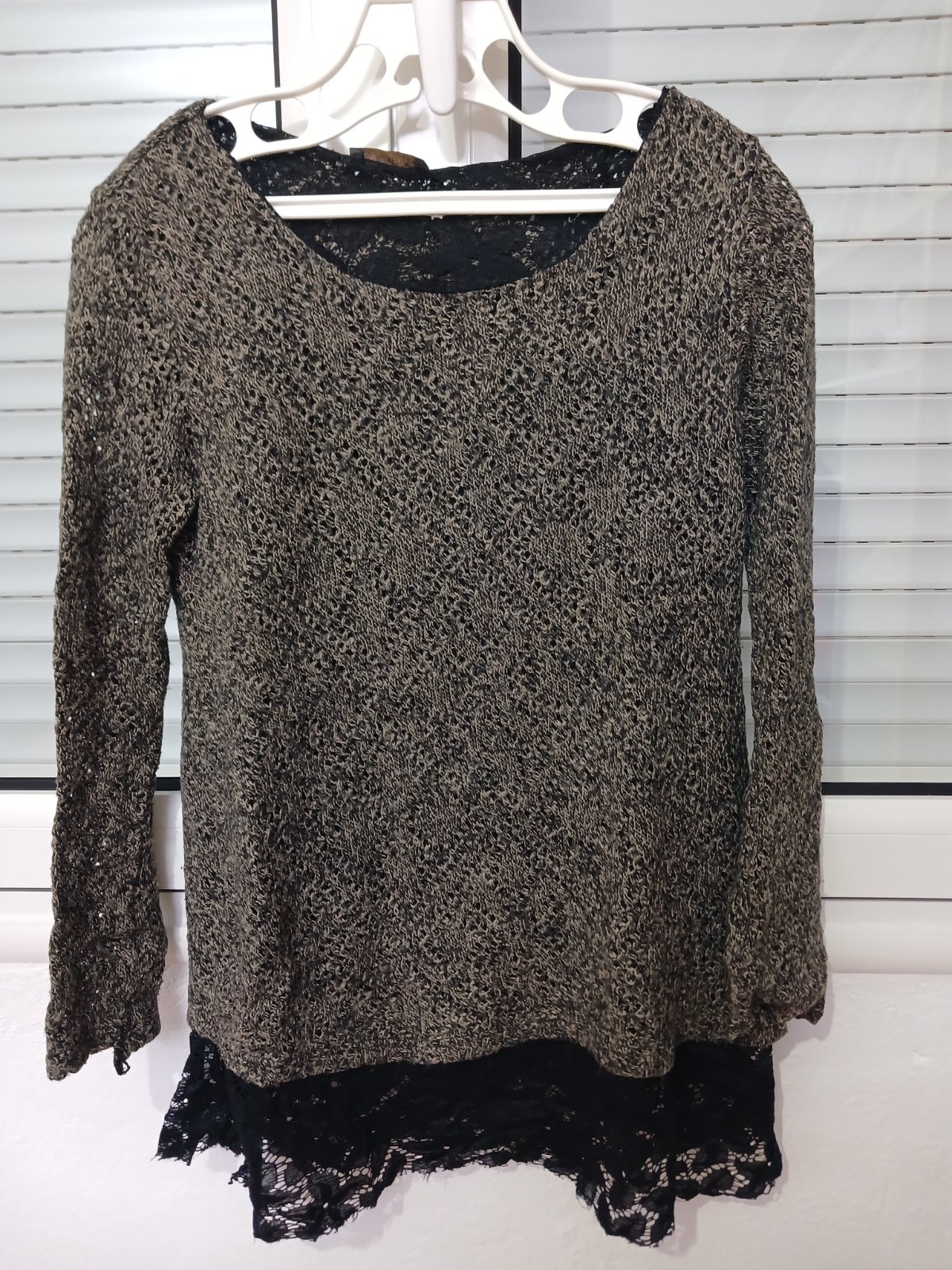 Pull taille s