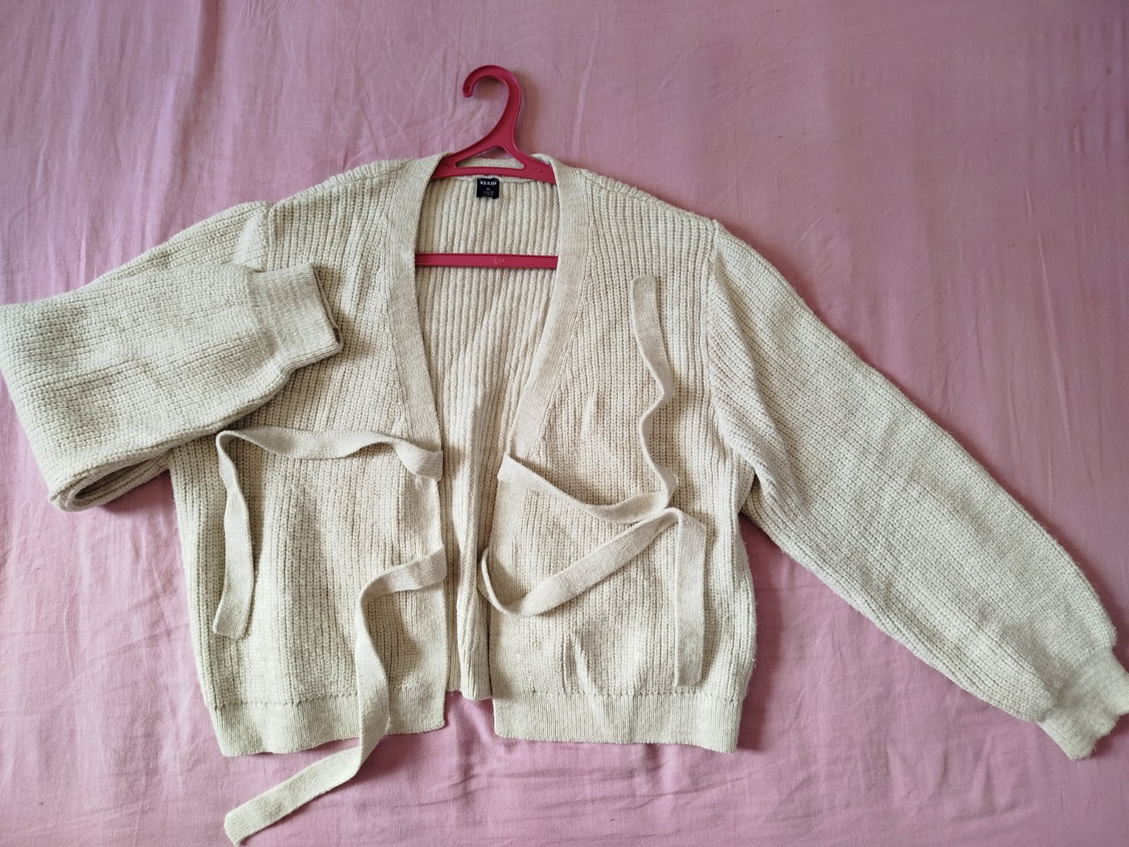 Gilet en tricot à nouer 