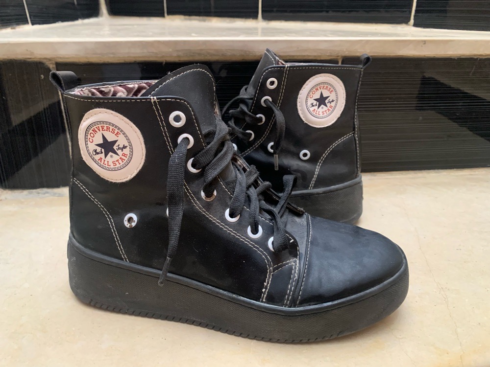 Converse noir