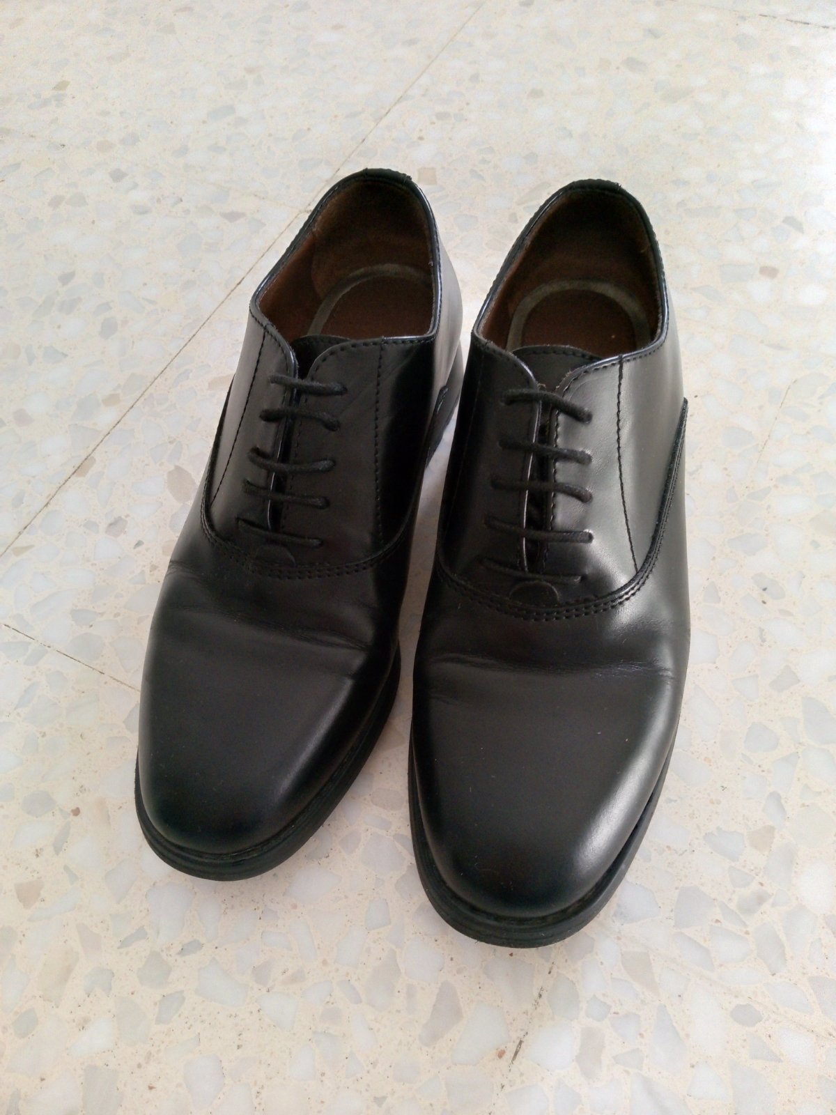 Derbies pour femme ou fille emportées de l'Autriche en cuir véritable 