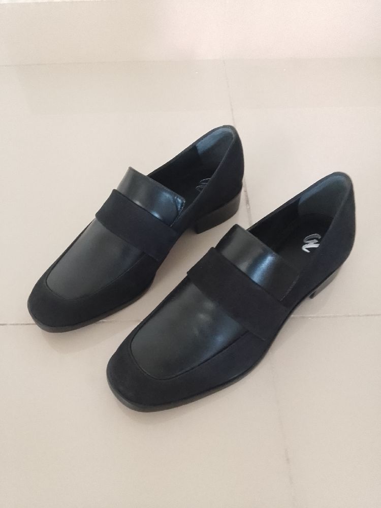 Chaussures en cuir soldées pour l'Aïd ♥️♥️♥️pour les petites filles