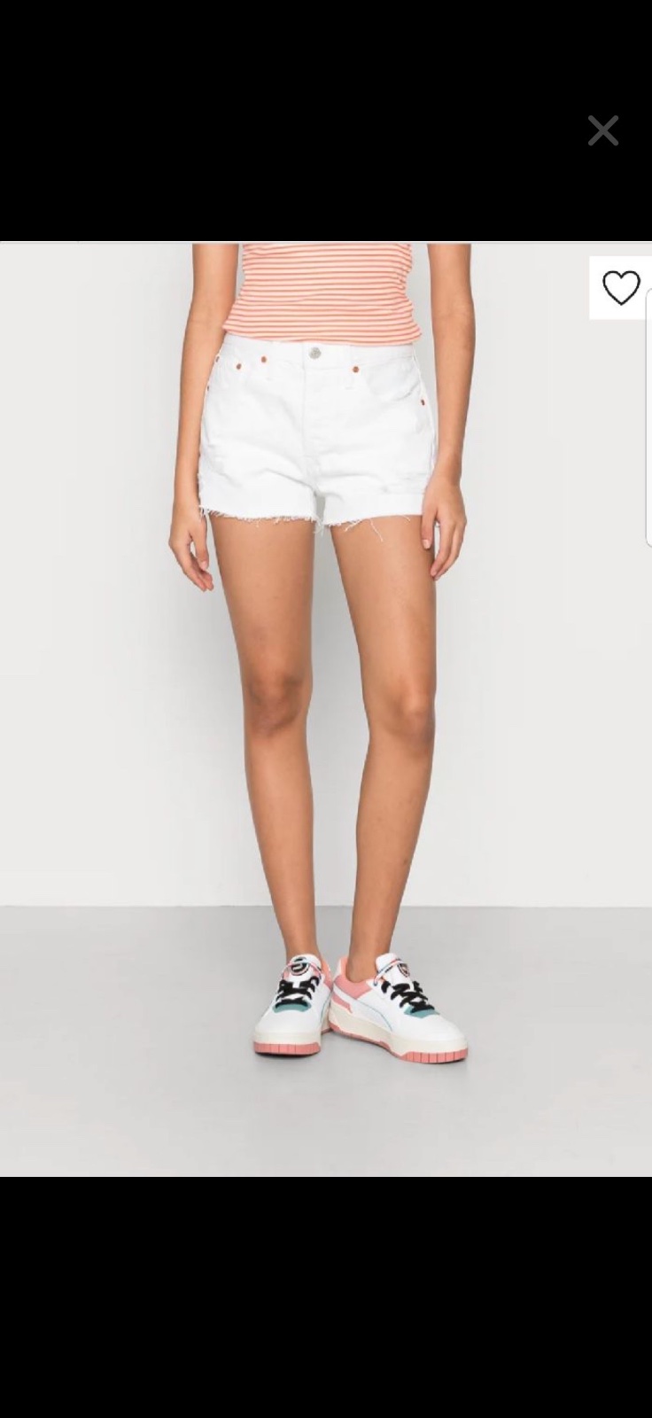 Short jeans