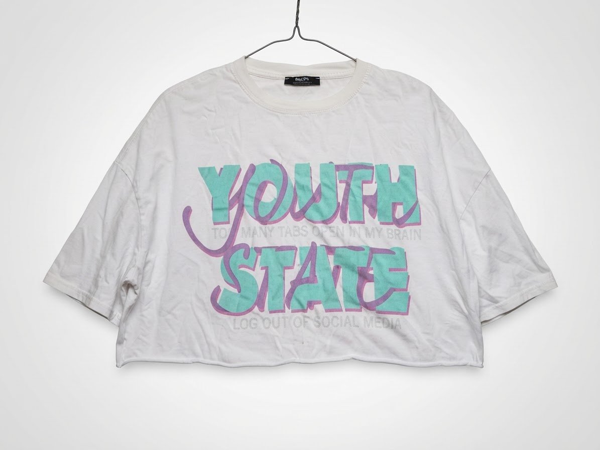 Crop top blanc Bershka imprimé graphique 