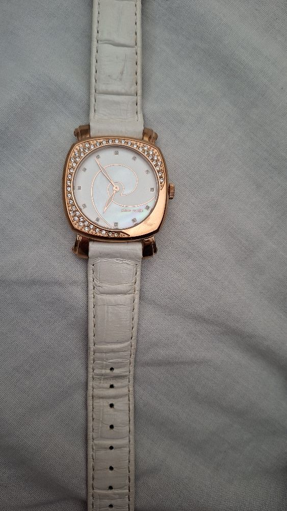 Montre pierre cardin