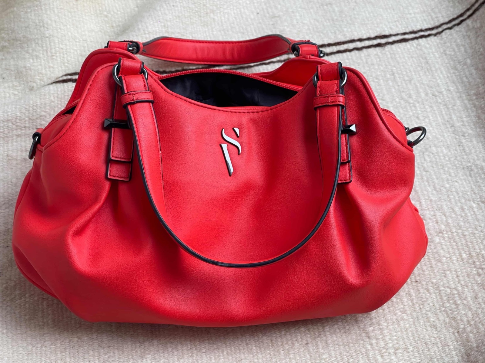 Simply Vera Vera Wang Buena Satchel Bag