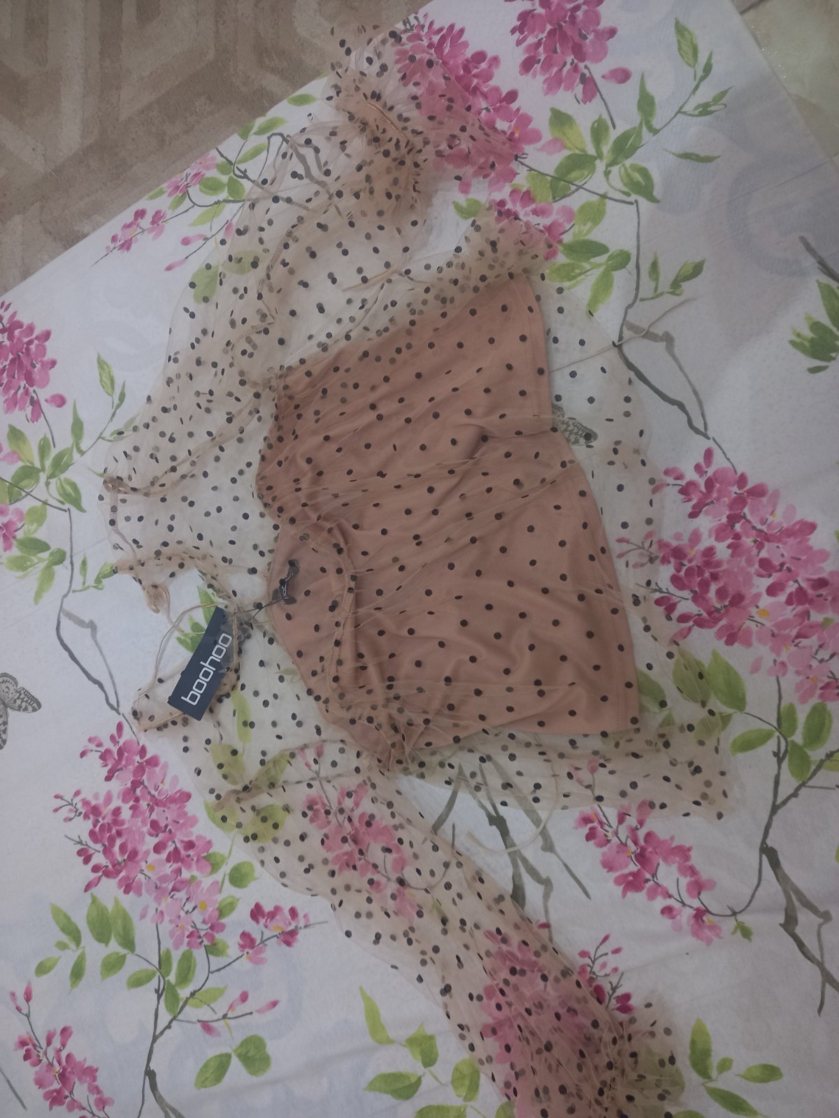 Chemise
