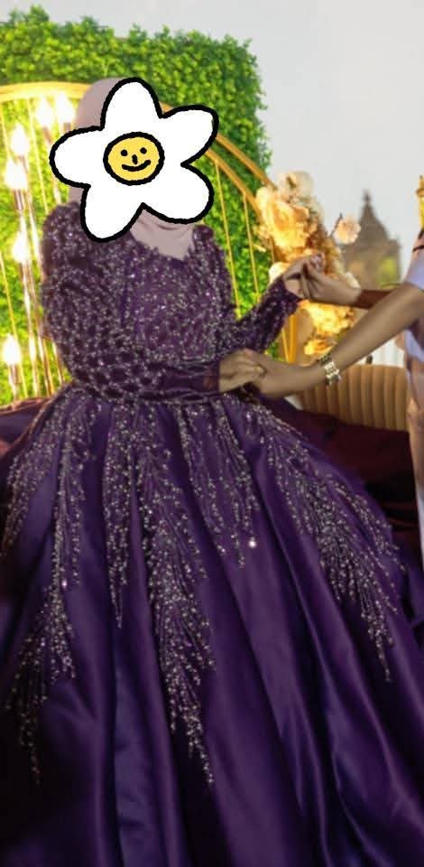 Robe violet 