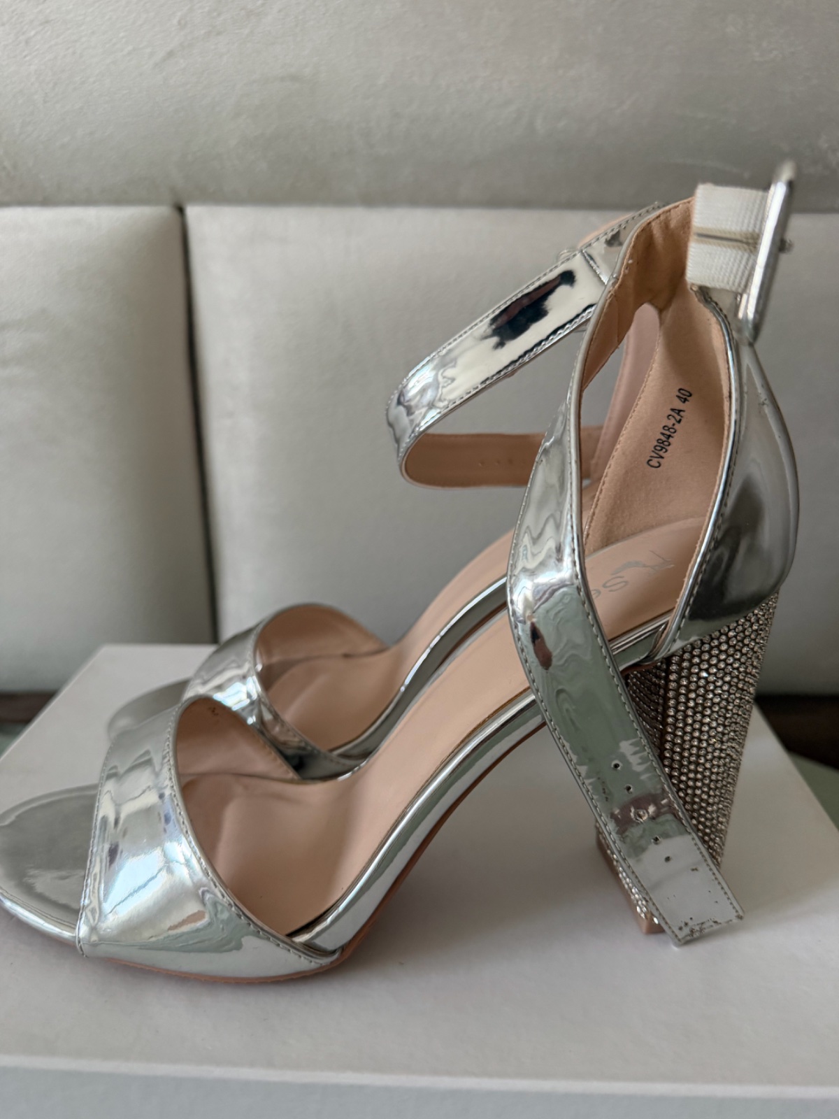 Sandales à talons