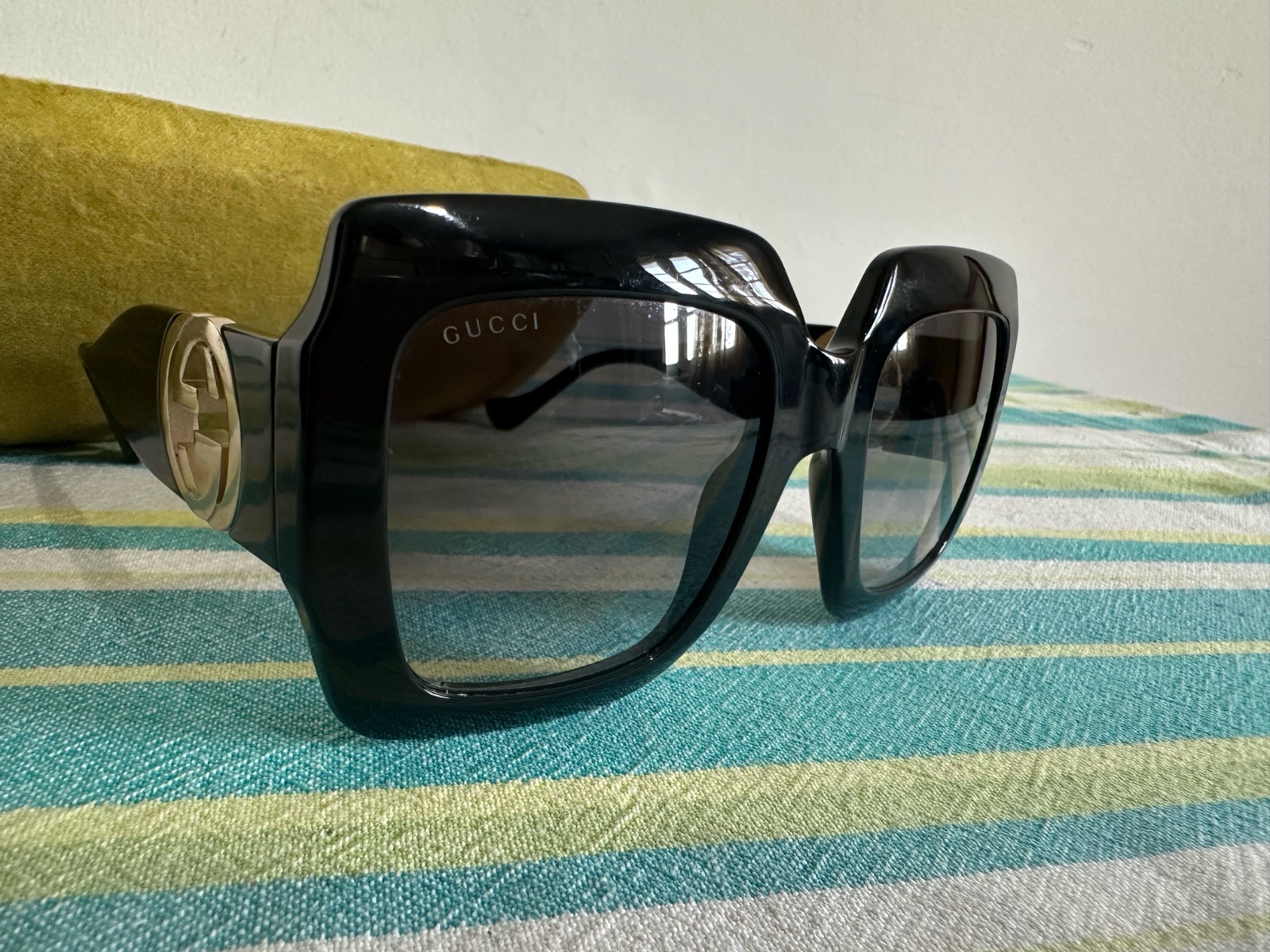 Lunettes solaires Gucci authentiques
