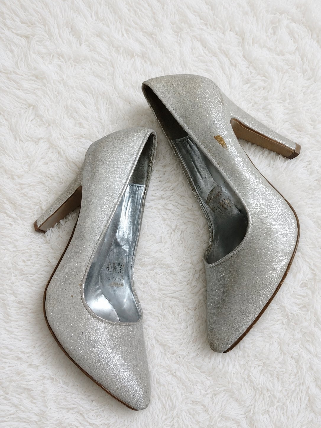 Talon femme argent